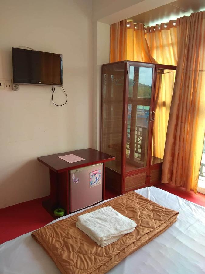 Phuong Dung Guesthouse 두옹 동 외부 사진