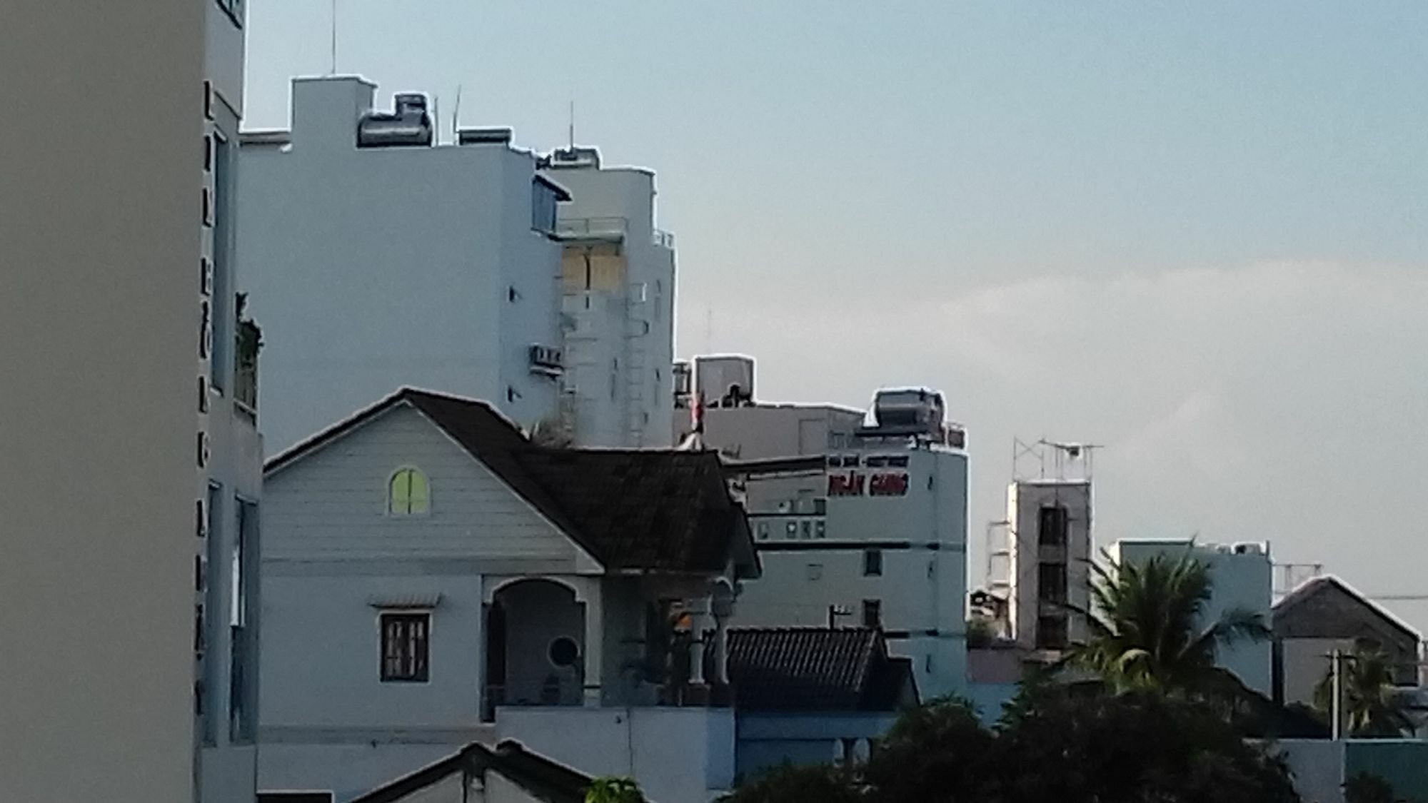 Phuong Dung Guesthouse 두옹 동 외부 사진