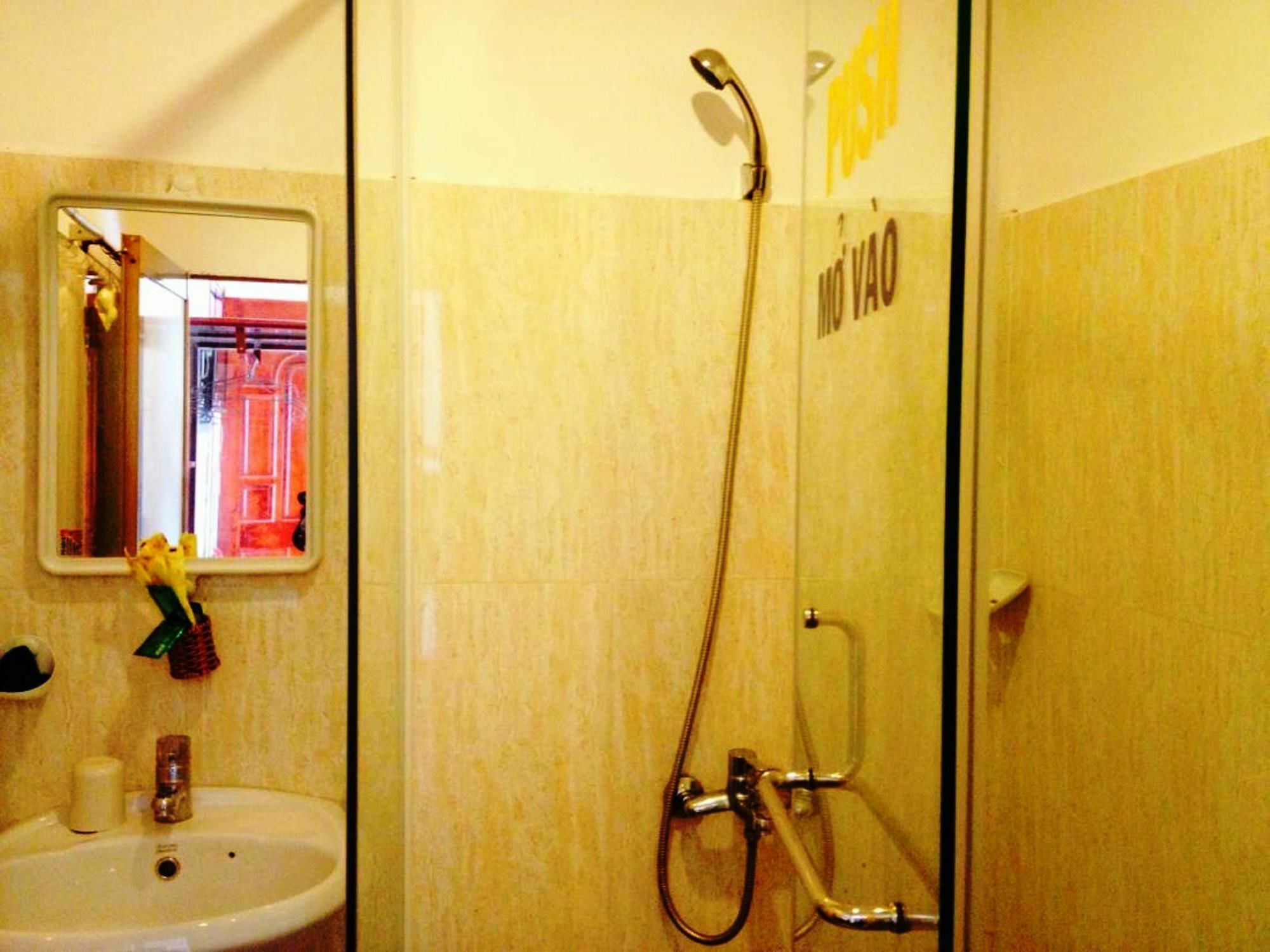 Phuong Dung Guesthouse 두옹 동 외부 사진